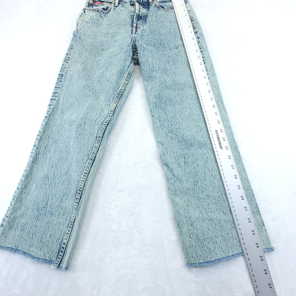 Teddy Fresh Women's Green Acid Wash Jeans Size 26 High Rise Raw Hem Button Fly - Picture 5 of 15